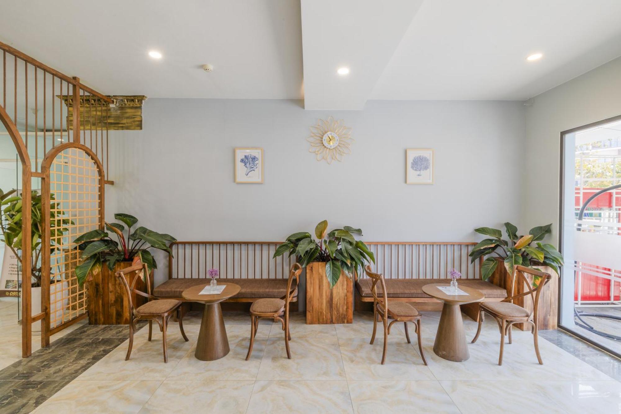 Amon Hotel דואונג דונג מראה חיצוני תמונה