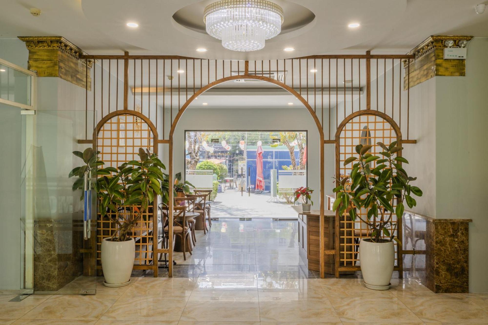 Amon Hotel דואונג דונג מראה חיצוני תמונה
